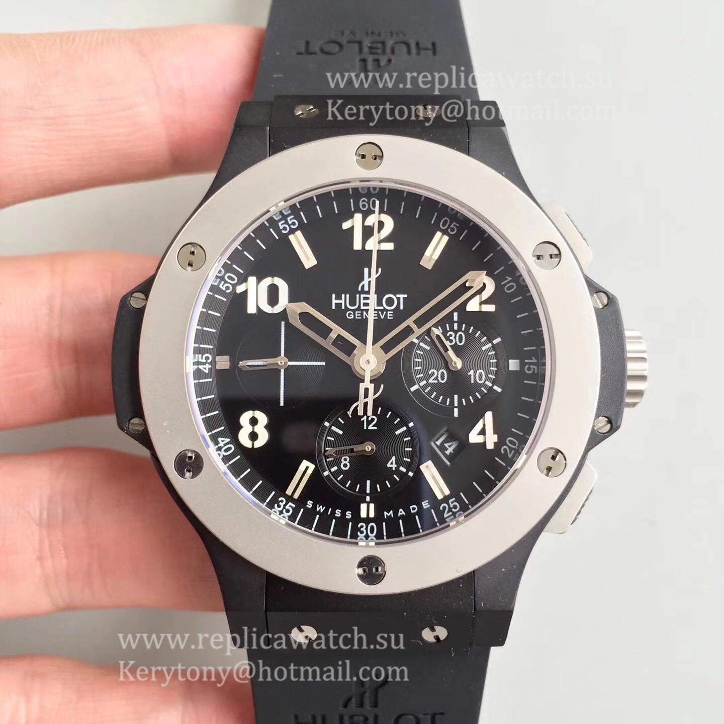 Replica Hublot Big Bang Ice Bang 301.CK.1140.RX HBF Ceramic Black Dial HUB4100